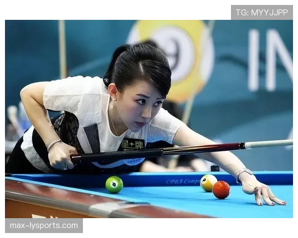 潘晓婷这自律程度，连喝口水都要掐秒表？